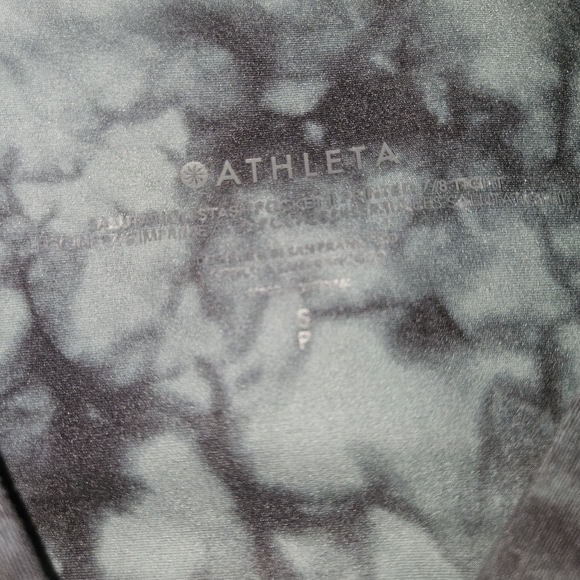 Athleta Salutation Stash Pocket II Printed 7/8 Tight - Picture 5 of 5